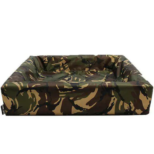 Endast denna vecka Bia Bed Hundsäng Camo - Nr 7