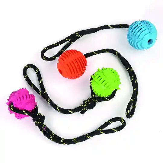 Rea Knottrig gummiboll med rep